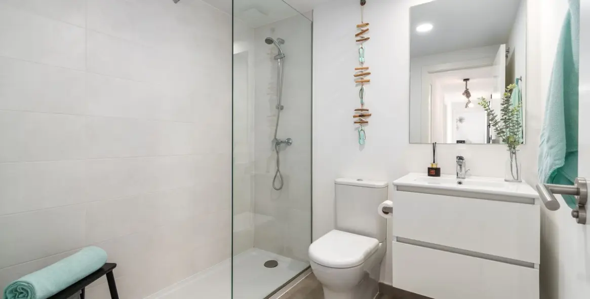 Sale of penthouse in Torrequebrada 25