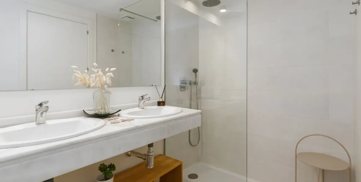 Sale of penthouse in Torrequebrada 27