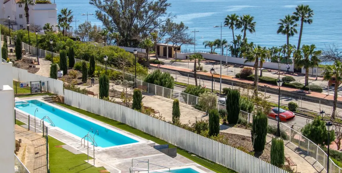 Sale of penthouse in Torrequebrada 29