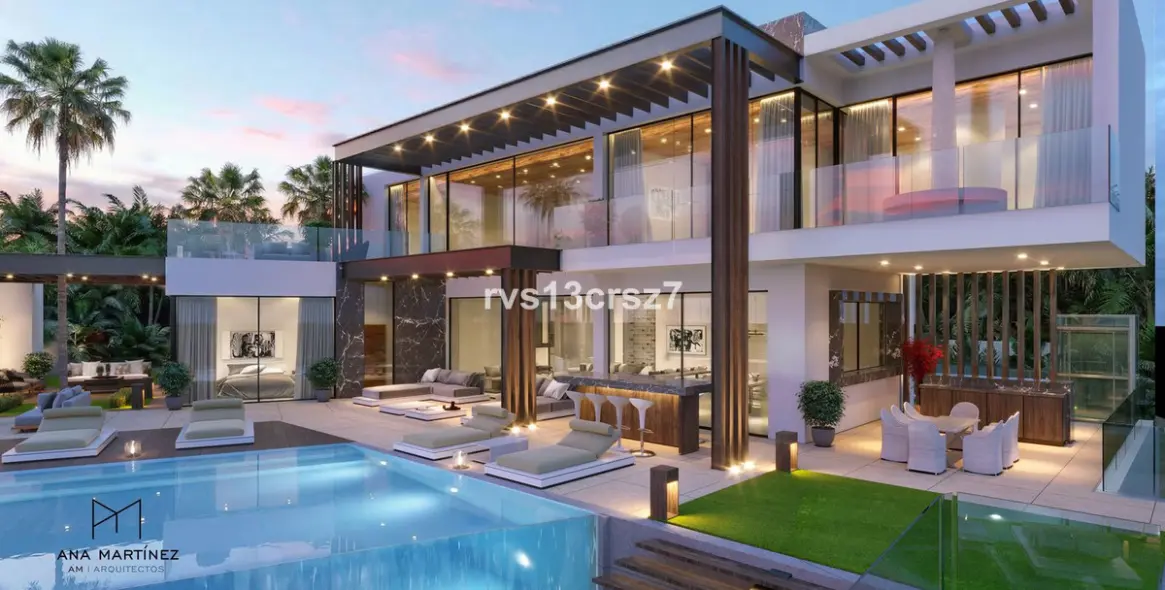 Sale of detached villa in Elviria 1