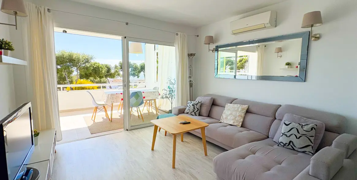 Продажа апартаментов на среднем этаже в Miraflores 4