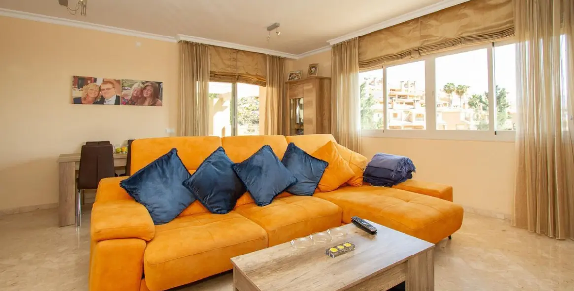 Venta de ático en La Mairena 18