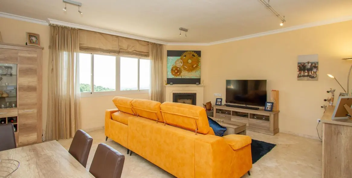 Venta de ático en La Mairena 19