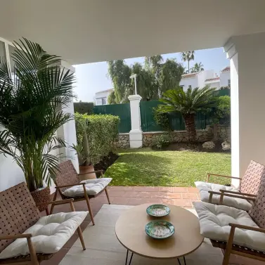 Venta de apartamento en planta baja en Aloha