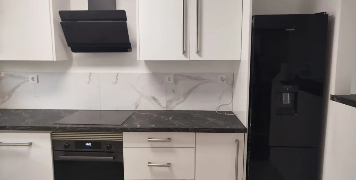Venta de apartamento en planta baja en Aloha 12