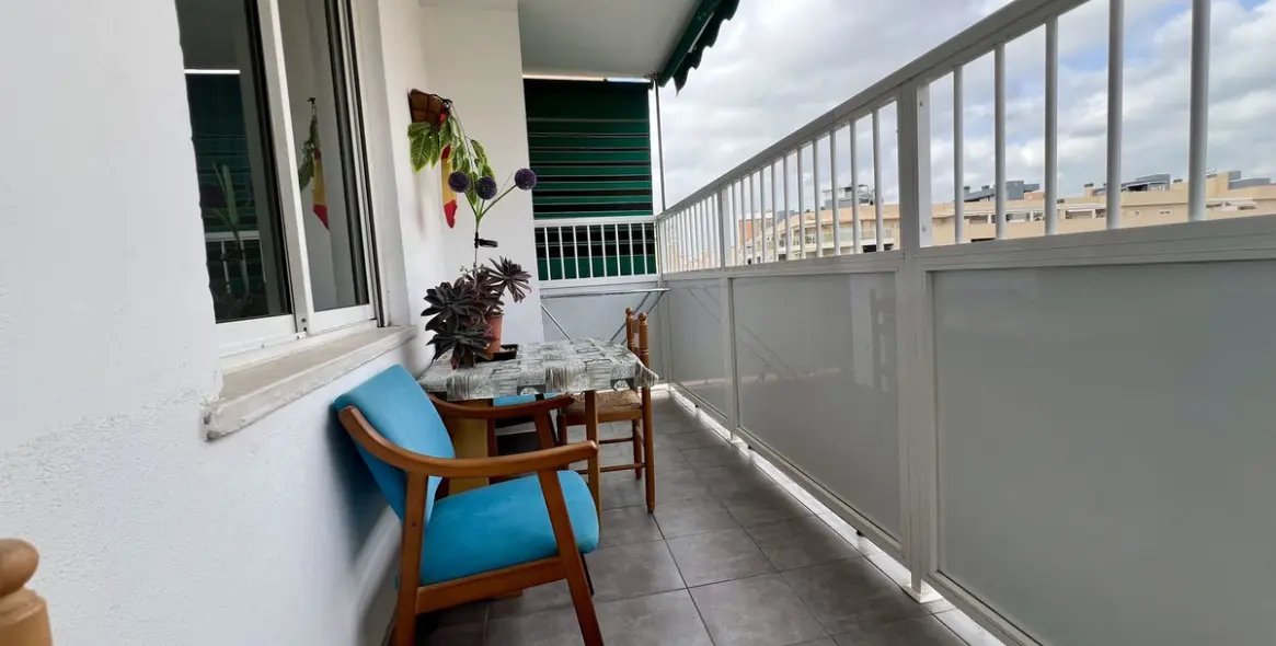 Продажа апартаментов на среднем этаже в Málaga 15
