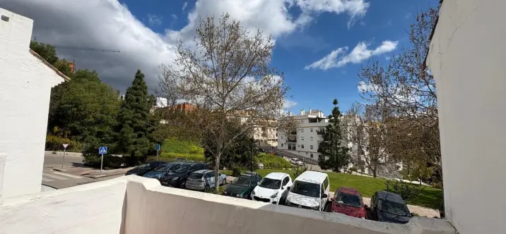 Sale of townhouse in Estepona 1