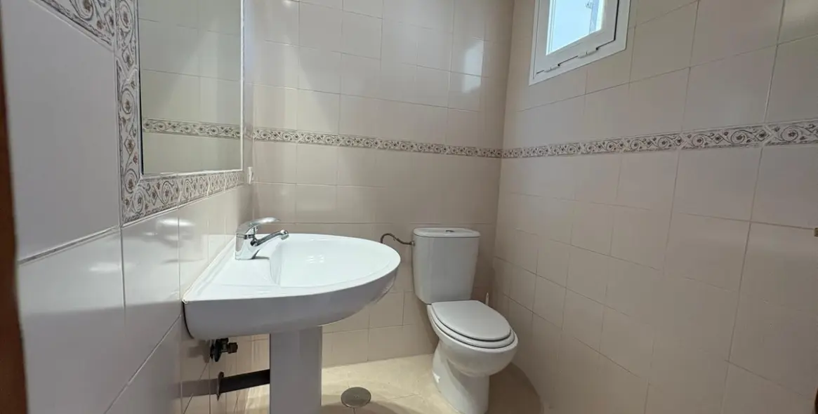 Sale of townhouse in Estepona 6