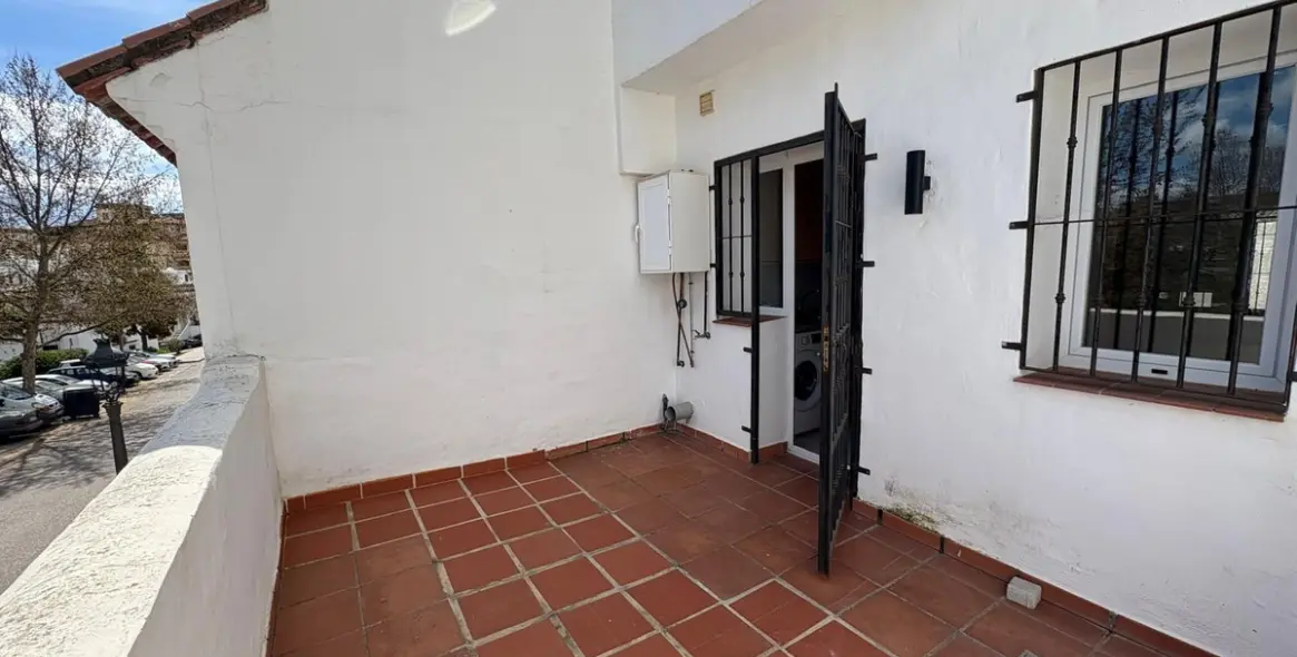 Sale of townhouse in Estepona 9