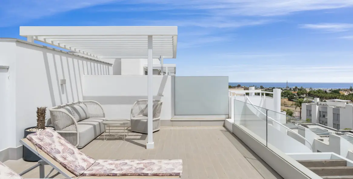 Sale of penthouse in Cancelada 21