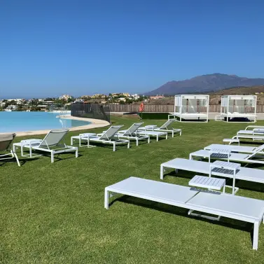 Продажа апартаментов на первом этаже в El Paraiso