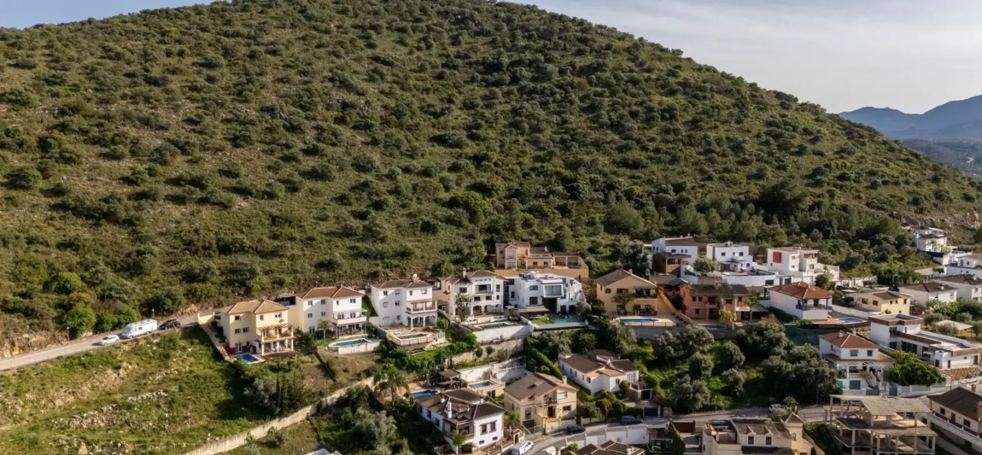 Venta de villa independiente en Coín 1