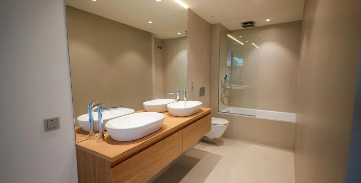 Продажа апартаментов на первом этаже в Higueron 7