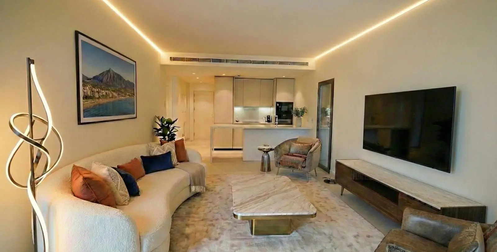 Sale of ground floor apartment in Higueron 5