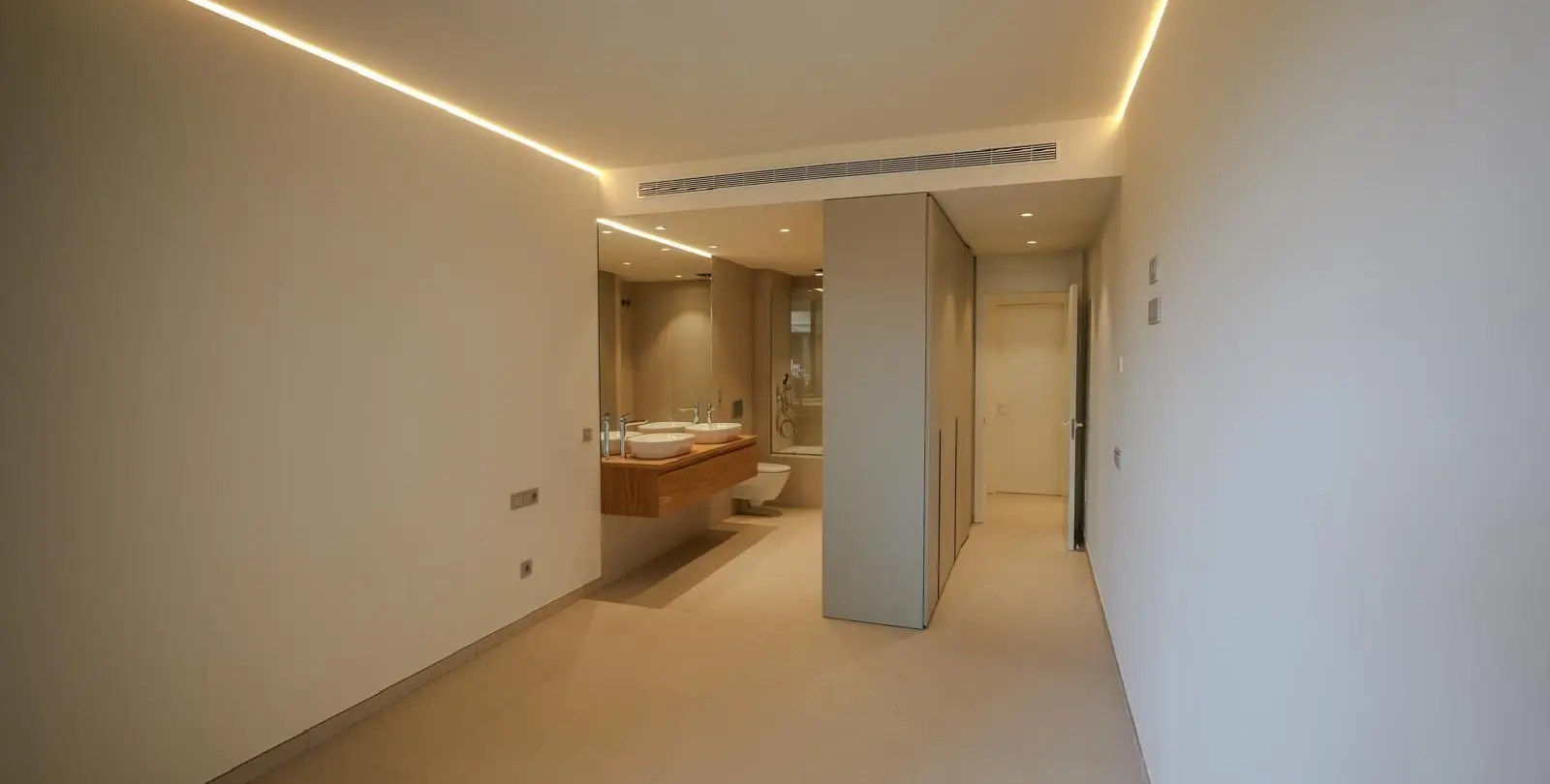Sale of ground floor apartment in Higueron 8