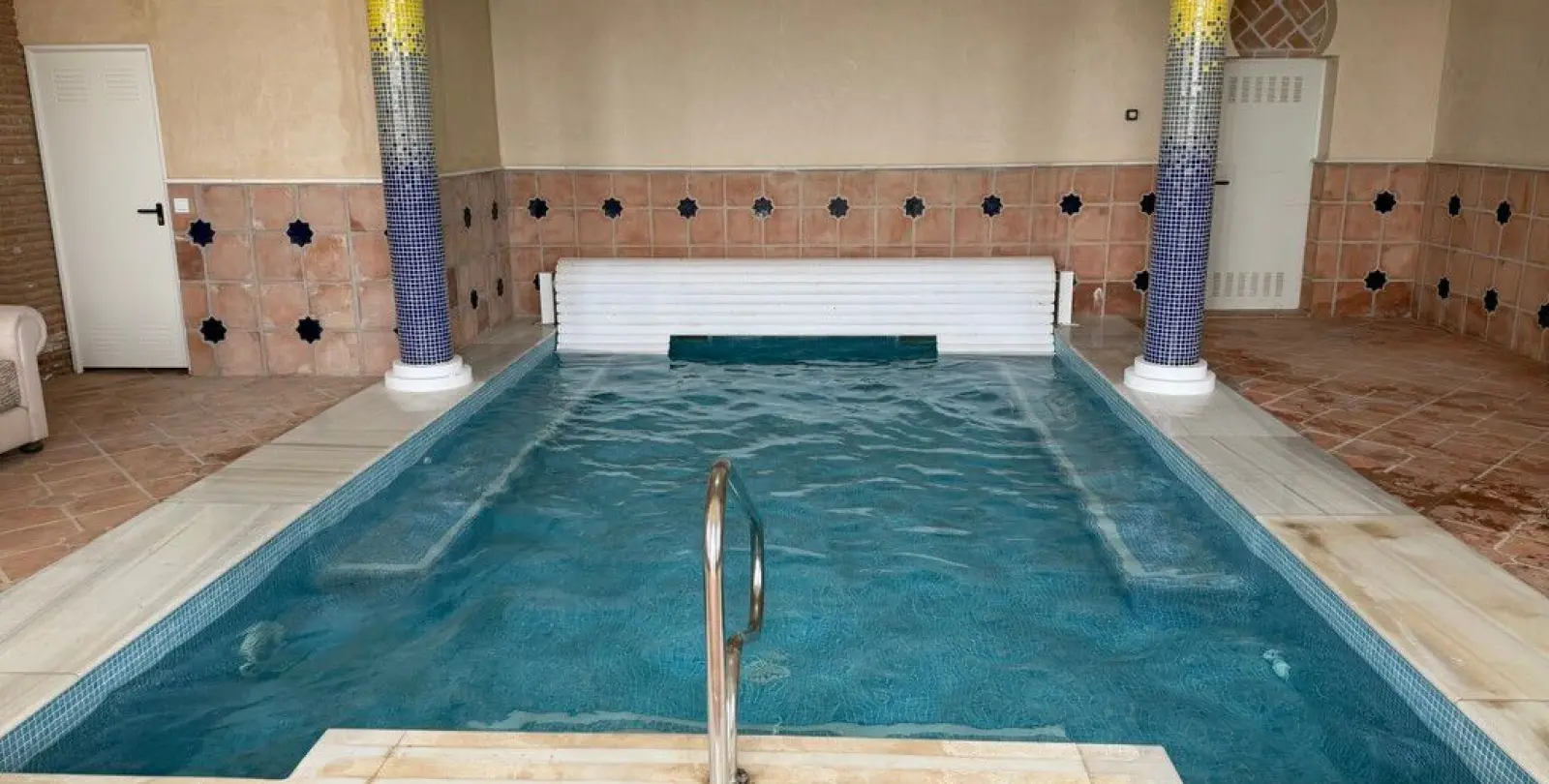 Sale of middle floor apartment in Mijas Costa 7