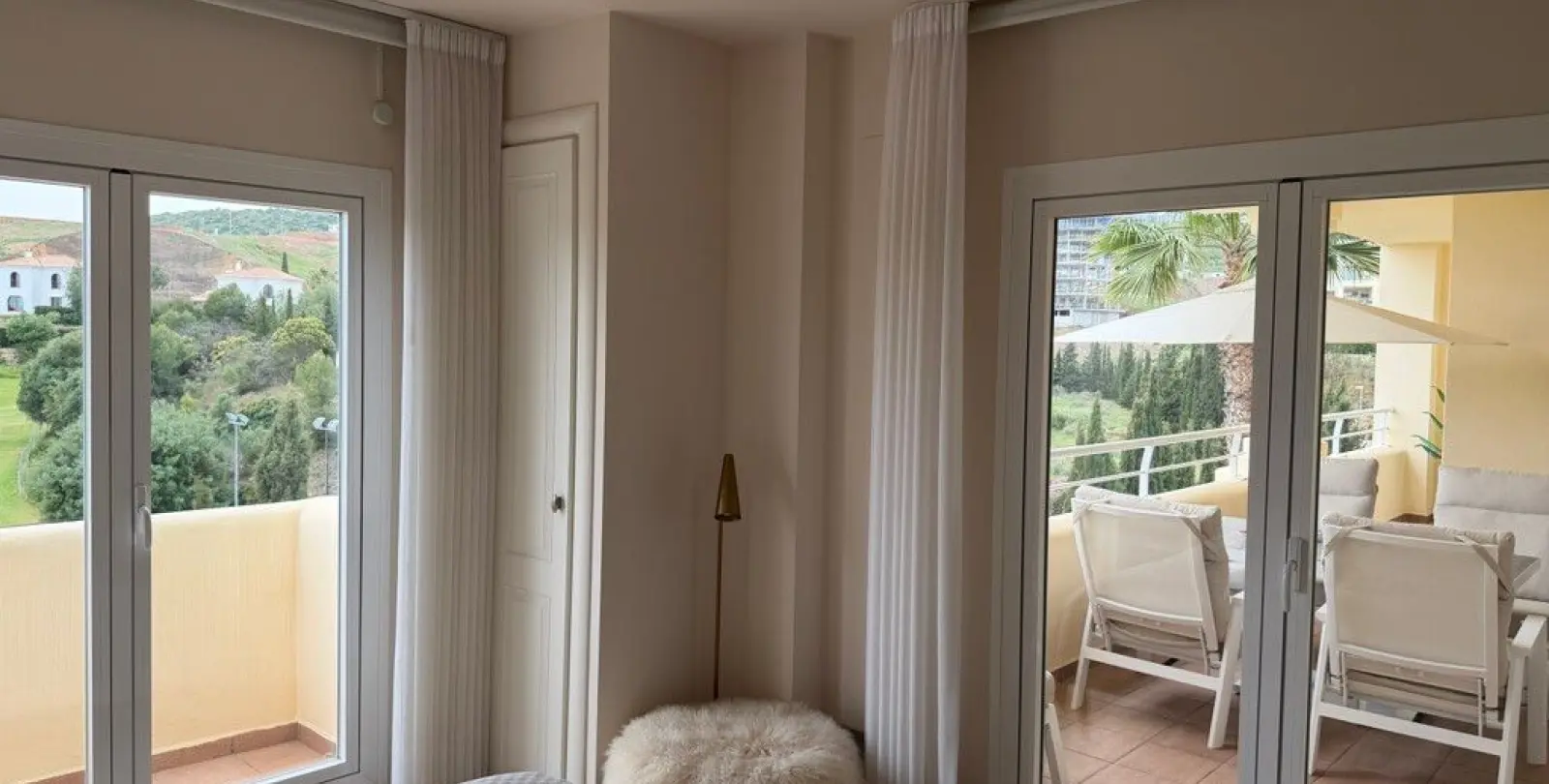 Sale of middle floor apartment in Mijas Costa 20