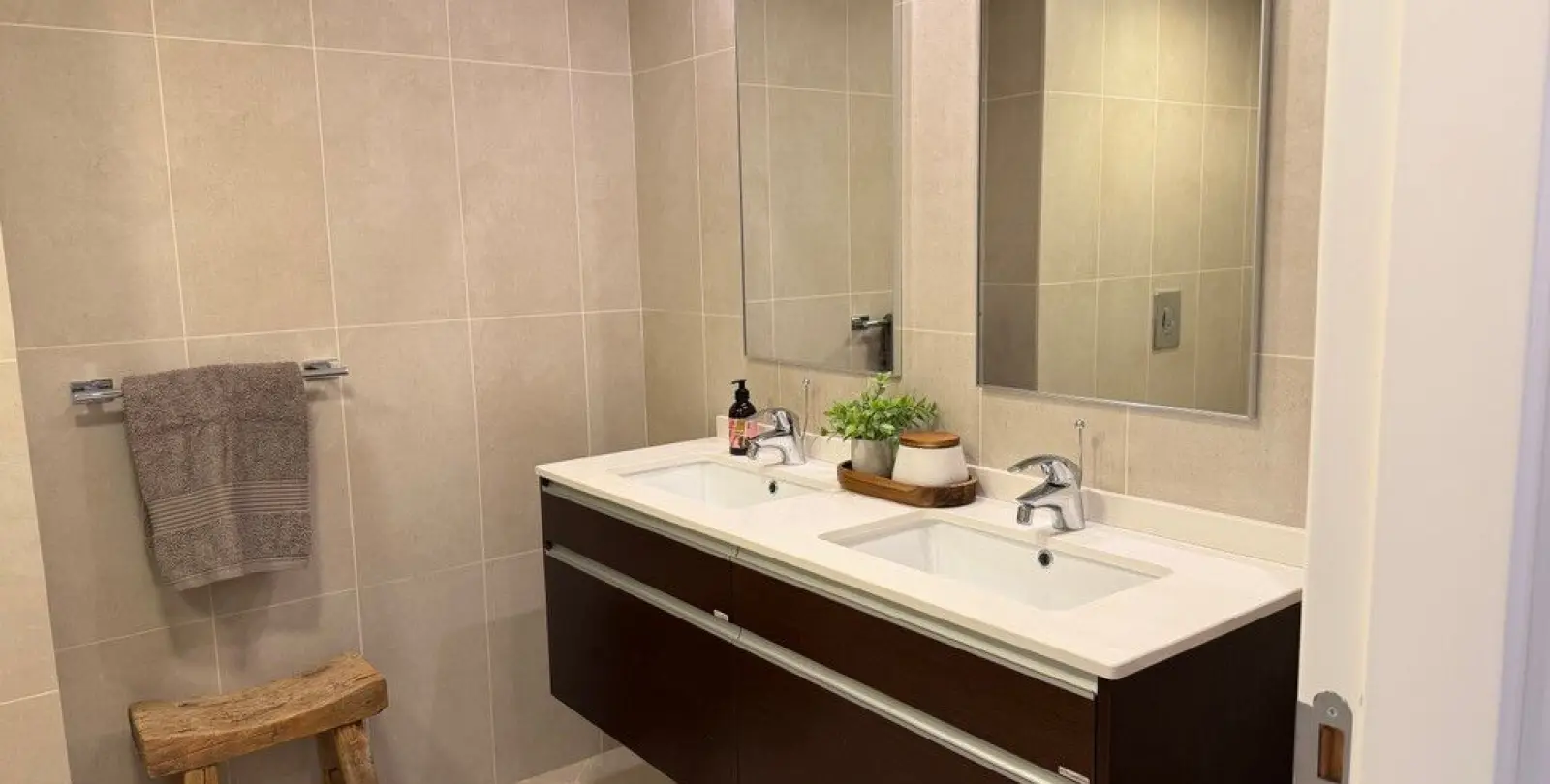 Sale of middle floor apartment in Mijas Costa 41
