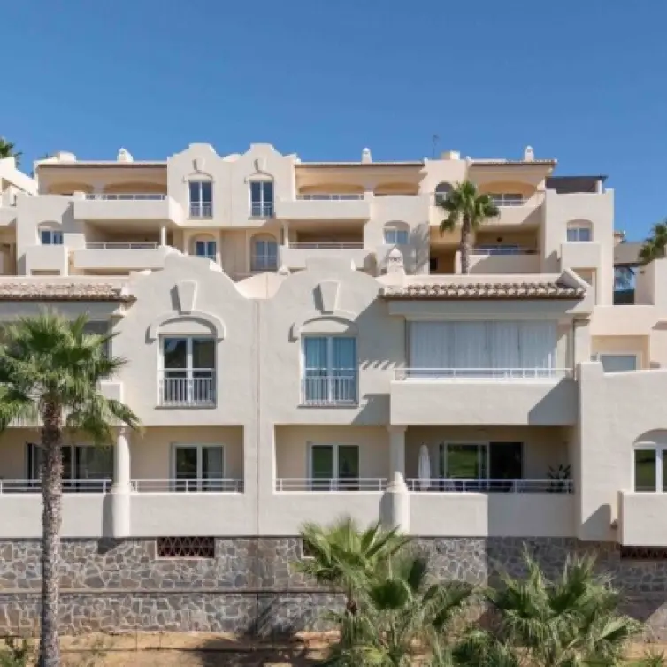 Venta de apartamento en planta media en Mijas Costa
