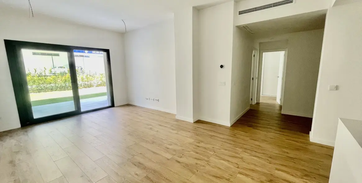 Продажа апартаментов на первом этаже в Estepona 23