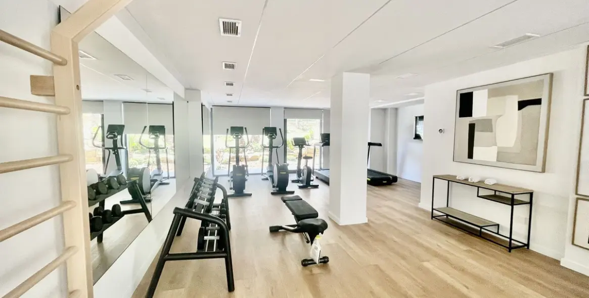 Продажа апартаментов на первом этаже в Estepona 32