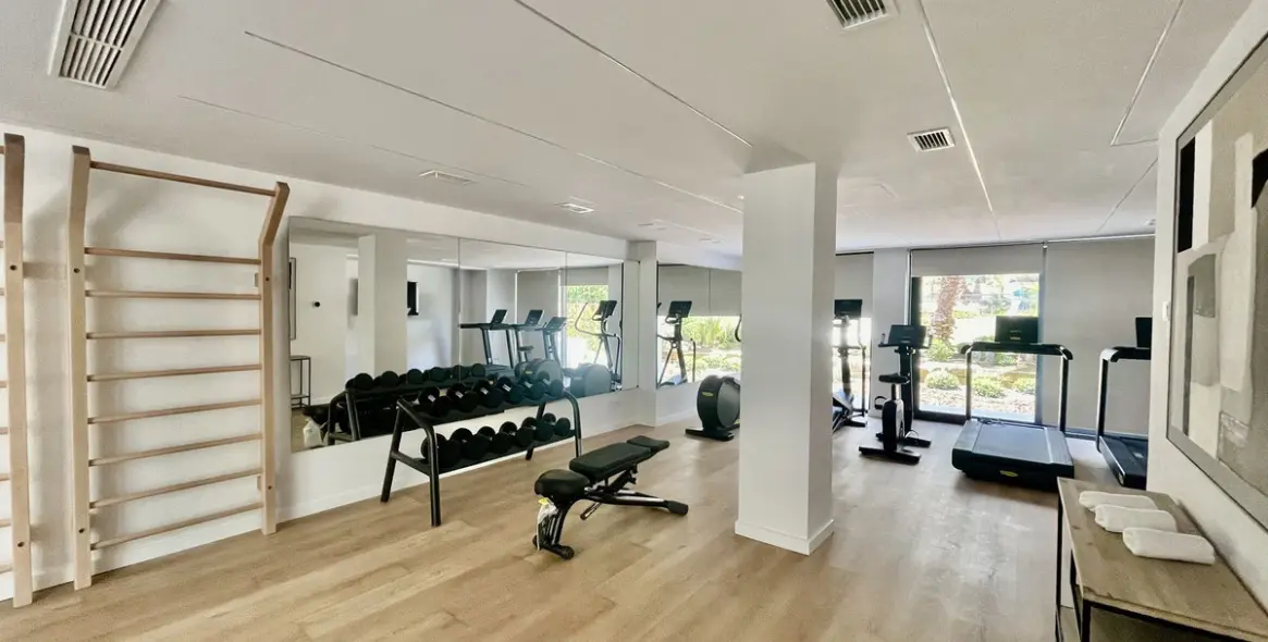 Продажа апартаментов на первом этаже в Estepona 33
