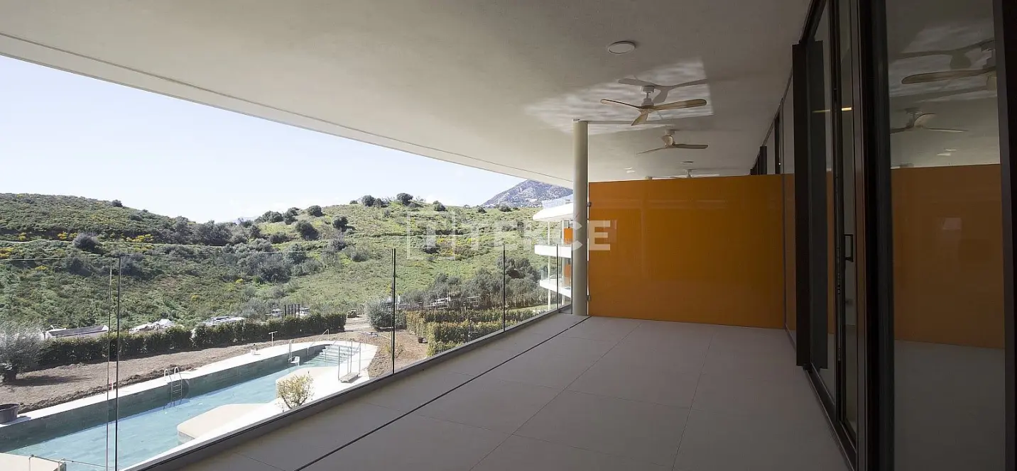Venta de apartamento en planta media en Fuengirola 4