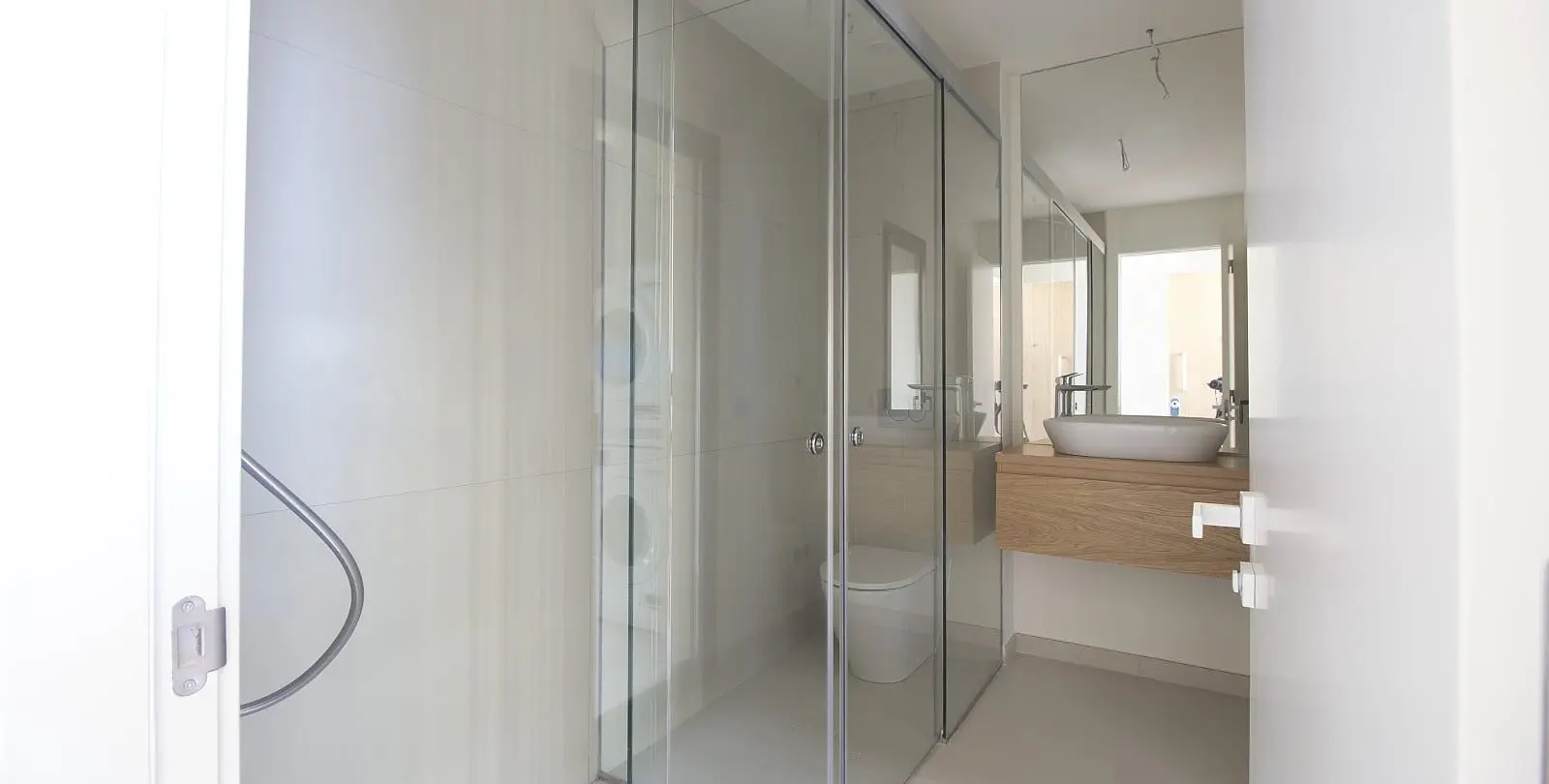 Sale of middle floor apartment in Fuengirola 18
