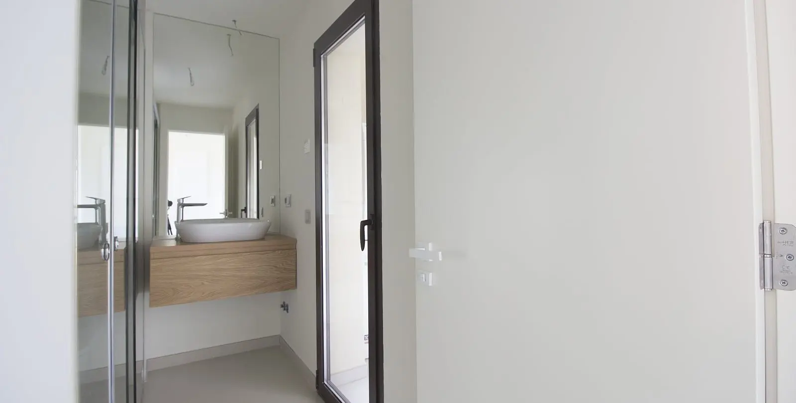 Sale of middle floor apartment in Fuengirola 19