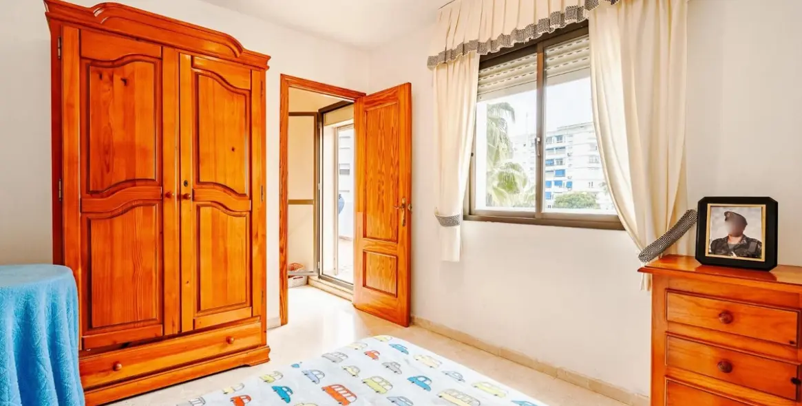 Продажа дома на две семьи в Estepona 9