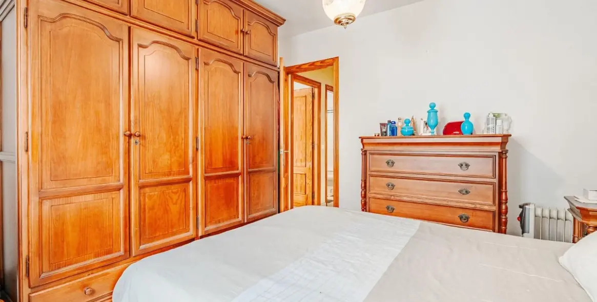 Продажа дома на две семьи в Estepona 14