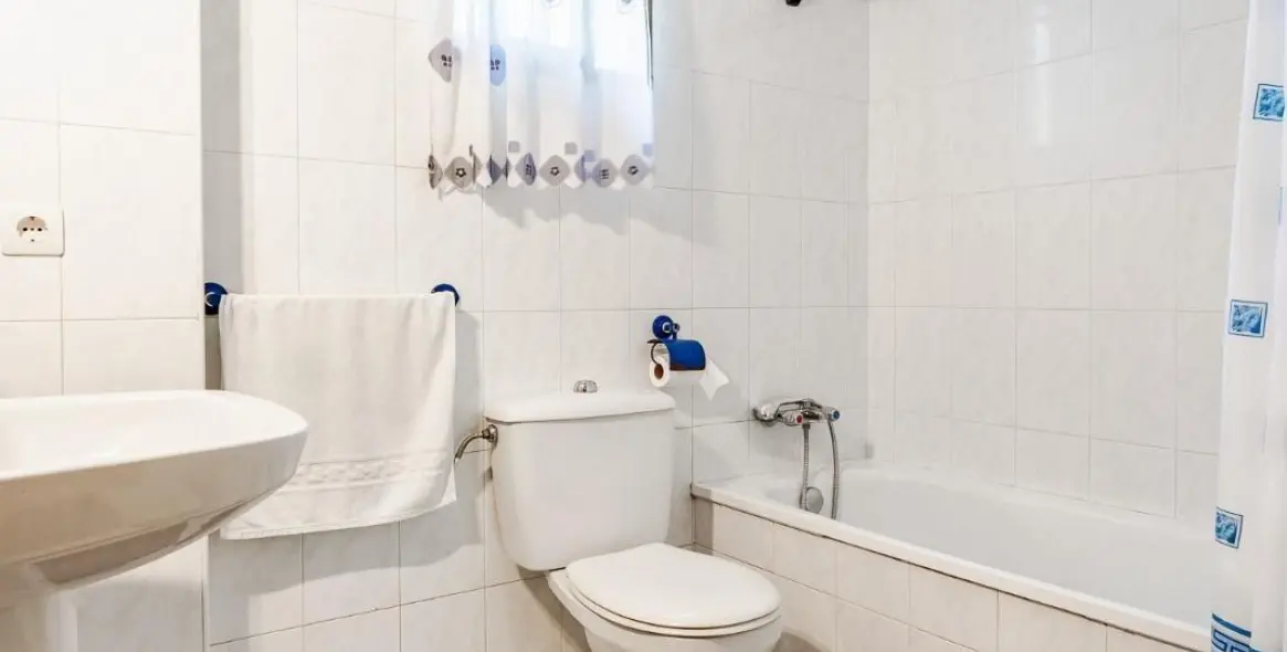 Продажа дома на две семьи в Estepona 29