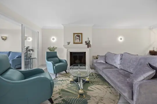 Image 11 thumb