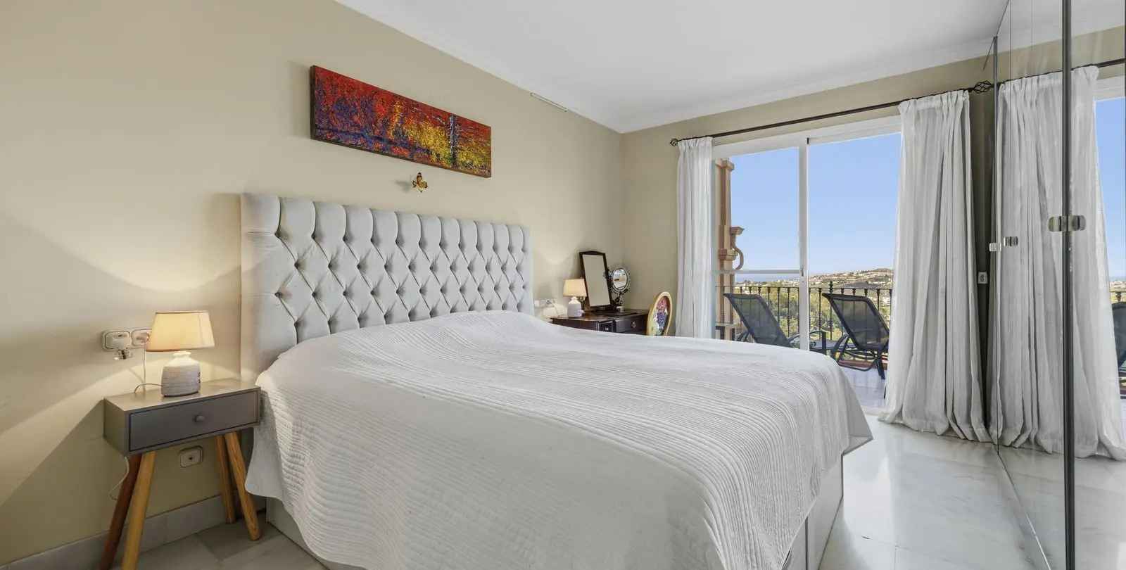 Venta de apartamento en planta baja en Monte Halcones 17