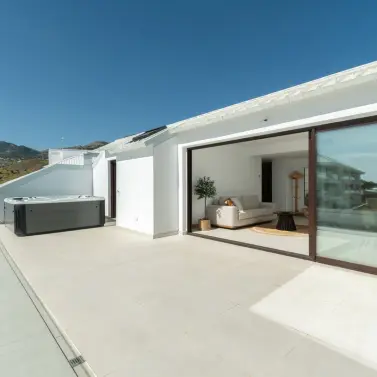 Продажа пентхауса в Higueron