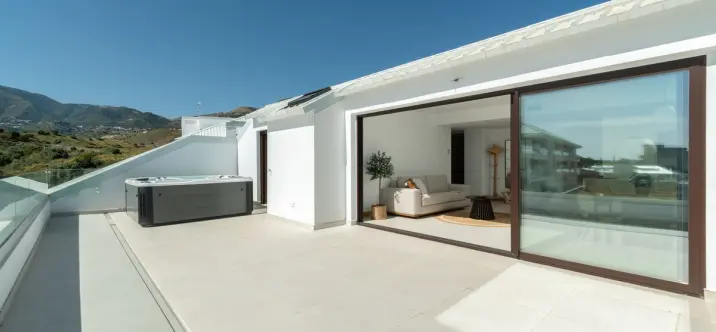 Продажа пентхауса в Higueron 1