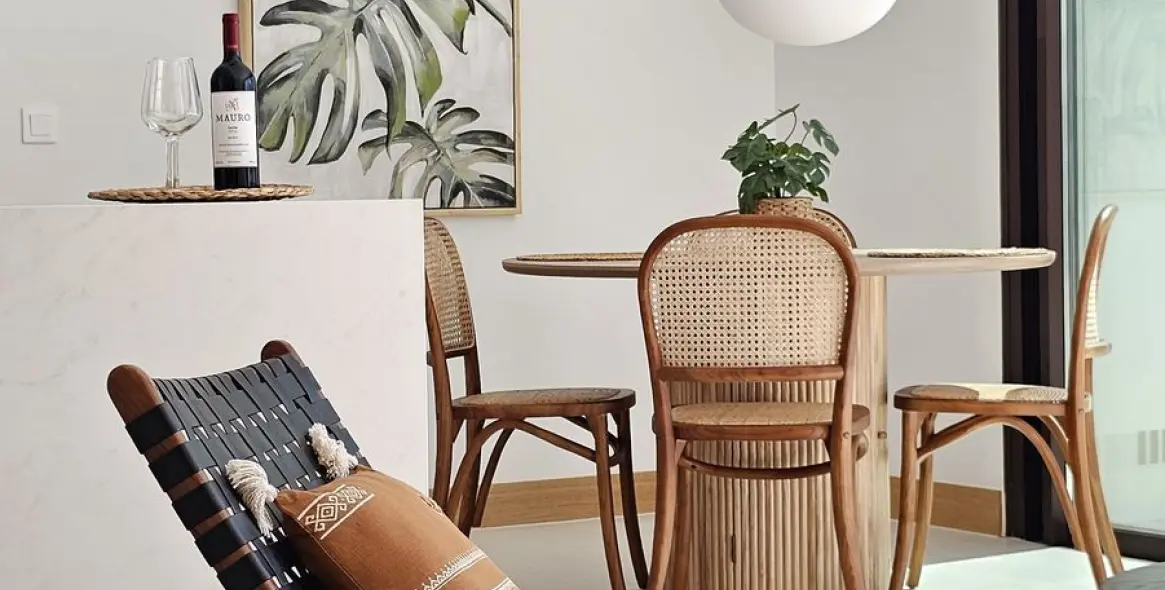 Sale of penthouse in Higueron 6