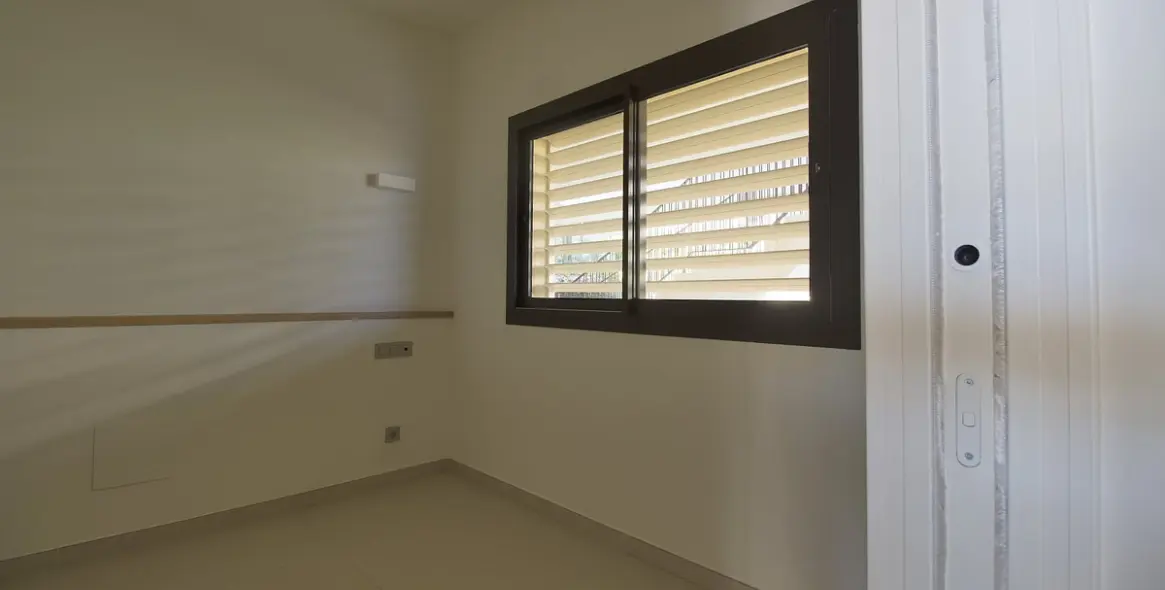 Продажа апартаментов на среднем этаже в Fuengirola 13