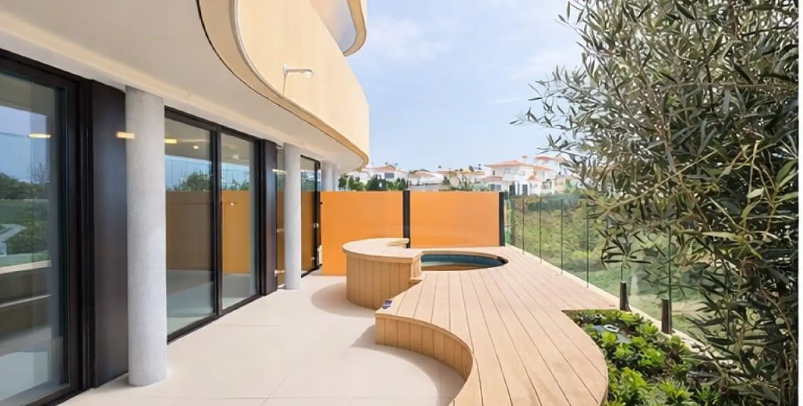 Продажа апартаментов на среднем этаже в Fuengirola 2