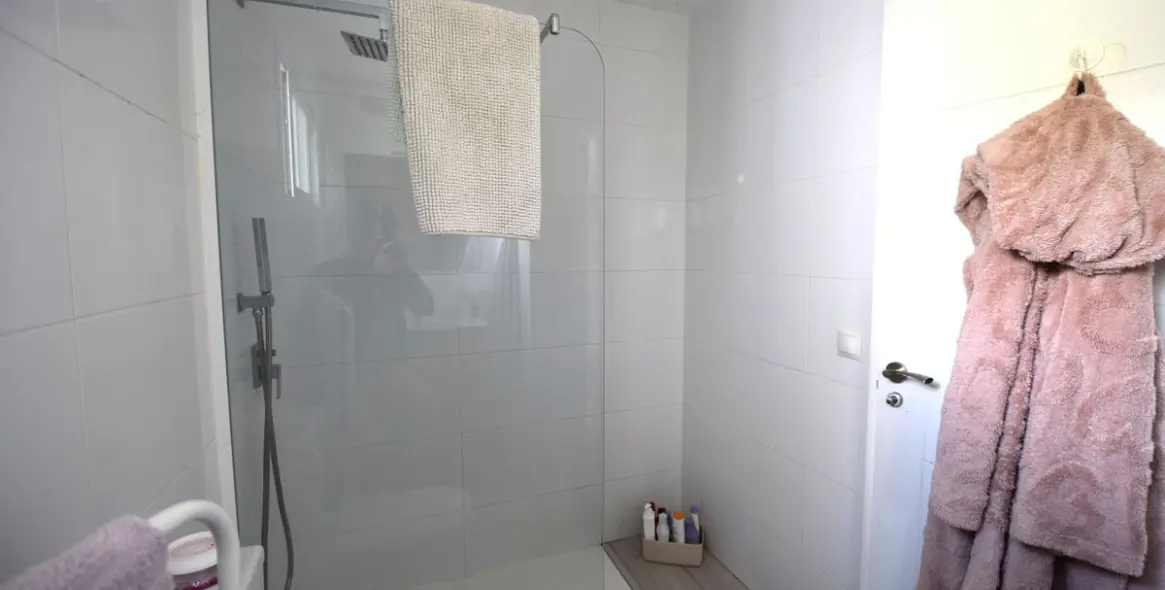 Sale of detached villa in La Cala de Mijas 25