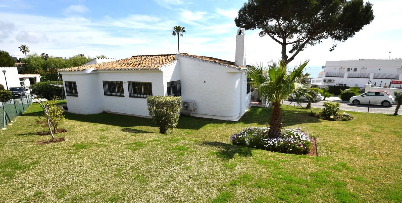 Venta de villa independiente en La Cala de Mijas 2