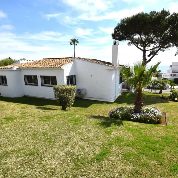 Venta de villa independiente en La Cala de Mijas