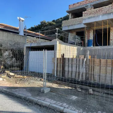 Sale of detached villa in Coín