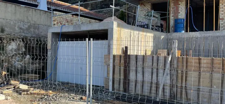 Sale of detached villa in Coín 1