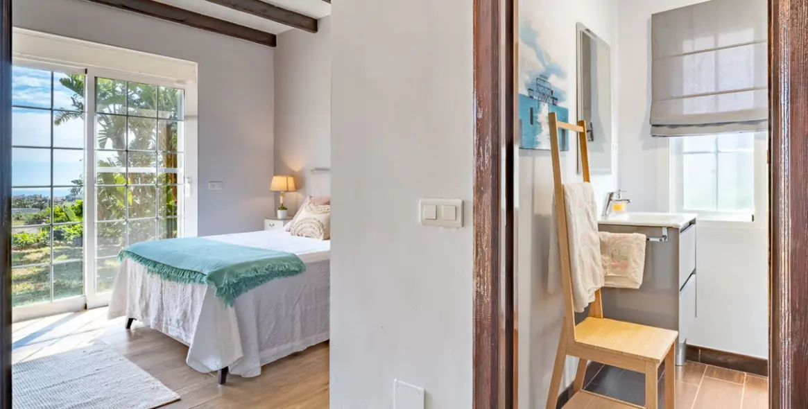 Продажа  отдельно стоящей виллы в Mijas 8