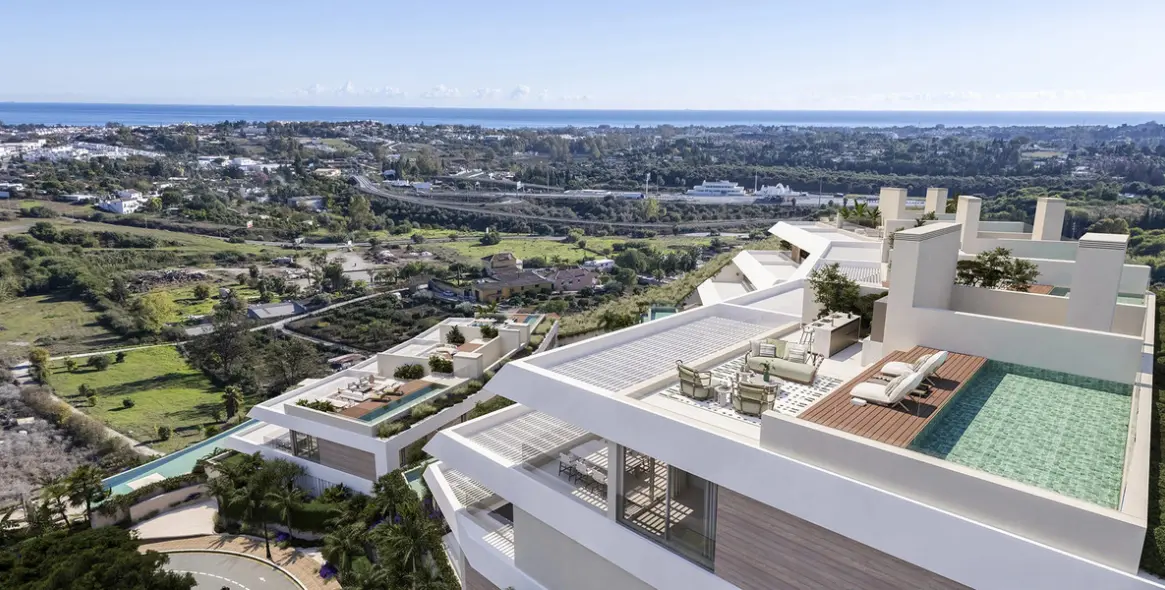 Venta de apartamento en planta media en Benahavís 3