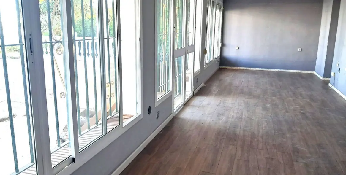 Продажа  отдельно стоящей виллы в Estepona 6