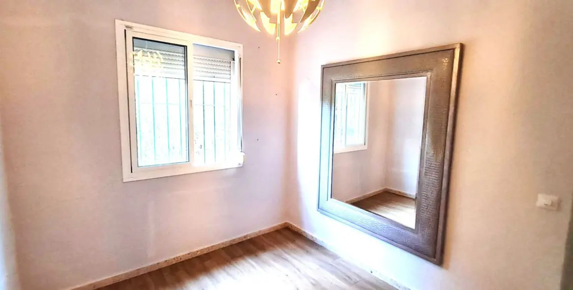 Продажа  отдельно стоящей виллы в Estepona 11