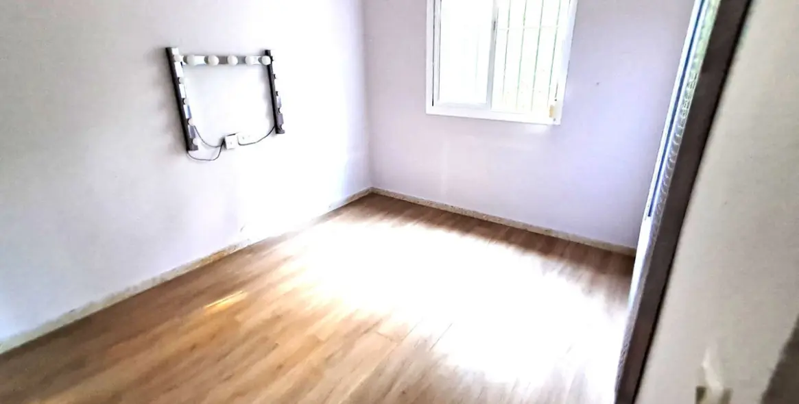 Продажа  отдельно стоящей виллы в Estepona 12