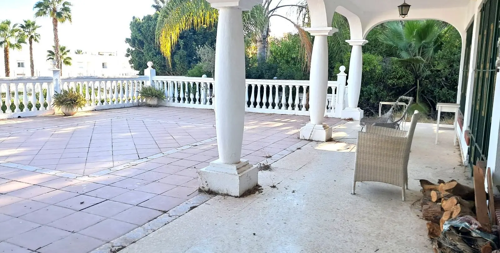 Sale of detached villa in Estepona 20